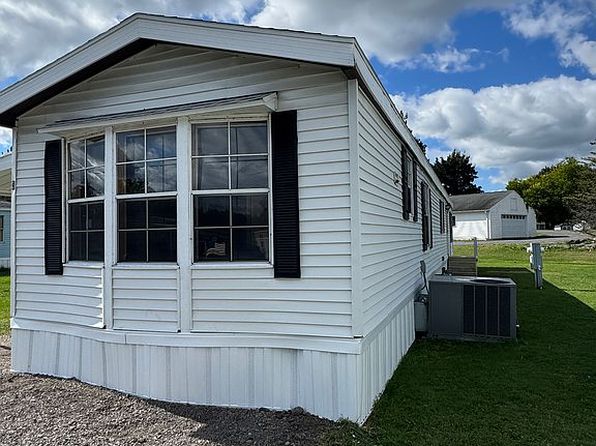 1021 Waterloo Geneva Rd #3