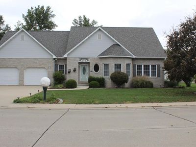 122 W Hillside Dr, New Baden, IL, 62265