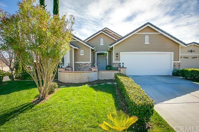 1st image of 30303 Ravenswood Cir