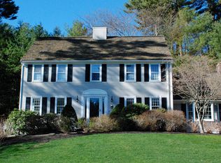 6 Orchard Ln, Duxbury, MA 02332