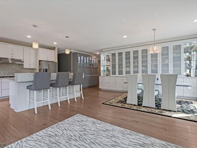 2 Vanderbilt Blvd #106, Florham Park, NJ, 07932