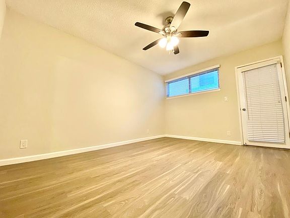 5th image of 3-1037 Ogden Dr #3