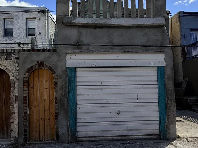 2148 S Lambert St — Photo 18