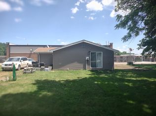 705 11th St, Onawa, IA 51040
