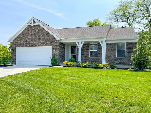 1518 Indigo Dr, Fairborn, OH 45324