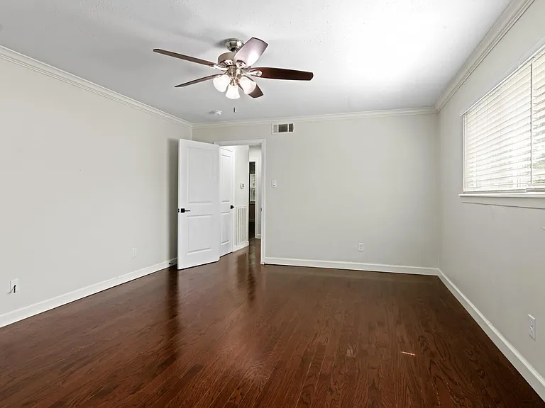 5219 Cheena Dr — Photo 16