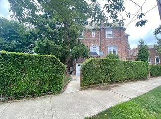 1465 E 35th St, Brooklyn, NY 11234