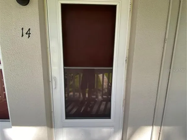 800 71st Ave N APT 14, Saint Petersburg, FL 33702