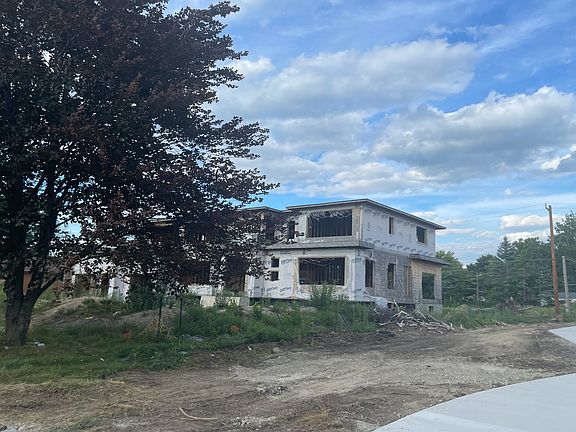 2nd image of 6668 Fairwood Dr