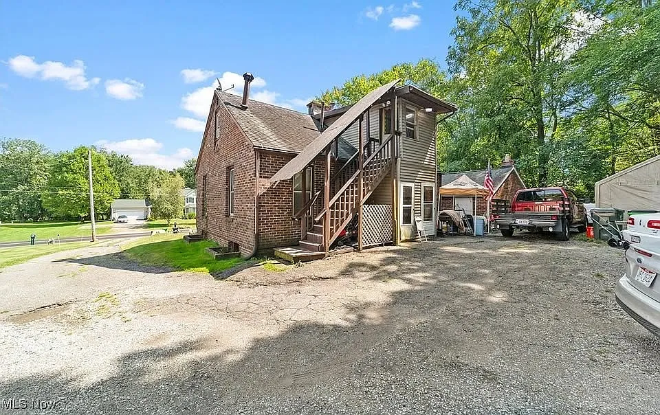 1 bed, 400 sqft, $720 — Photo 2