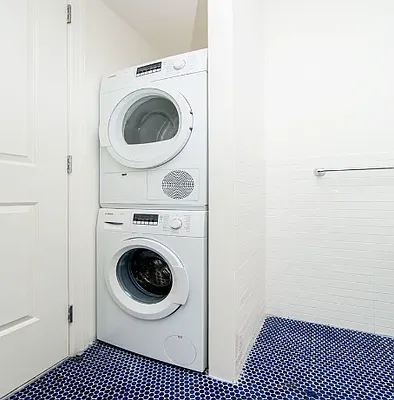Rented by Voro, LLC | media 4