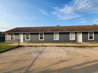218 E 14th St APT F, Ada, OK 74820