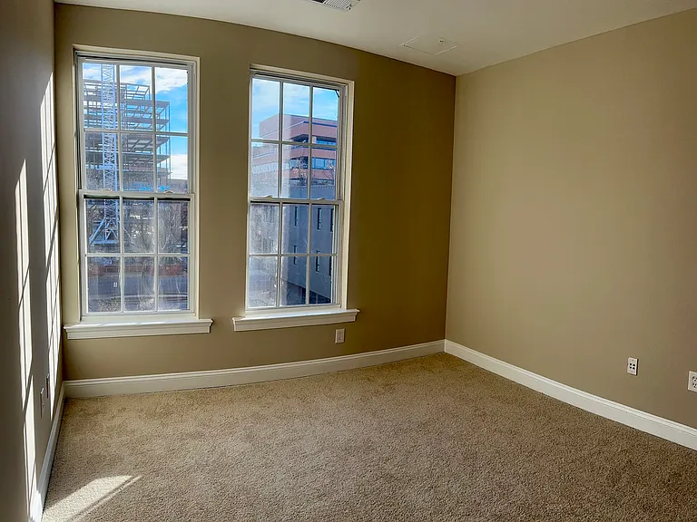 1023 N Royal St #206 — Photo 12