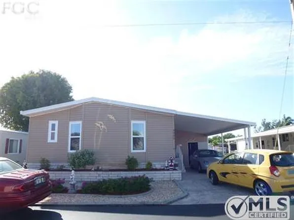 4968 Gulfgate Ln, Saint James City, FL 33956