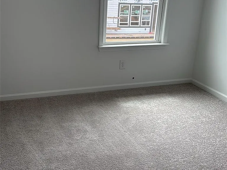 2143 Hawksworth Ln — Photo 12