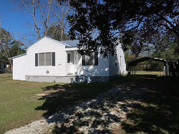2nd image of 126 Woods Dr