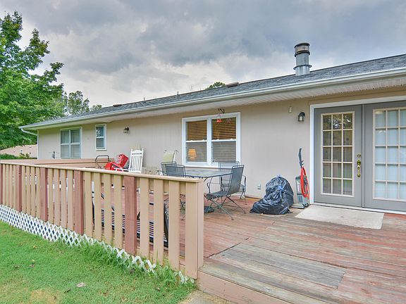 5th image of 6520 Fieldshire Dr