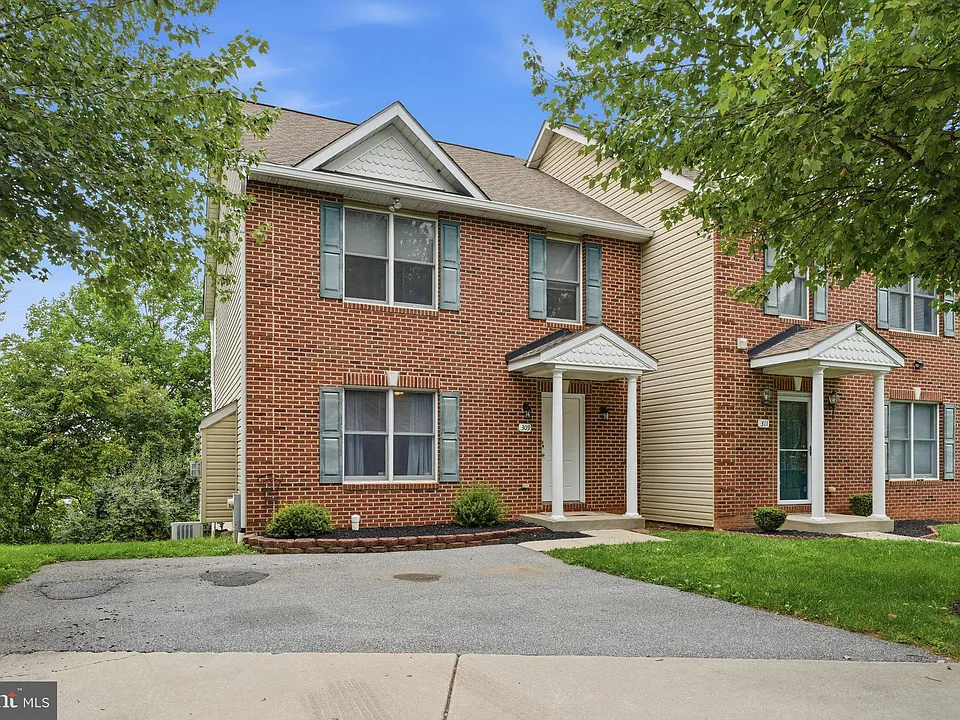 309 Goldenrod Ct