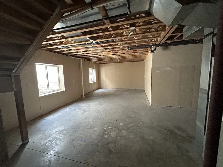904 Avalon Ave — Photo 14