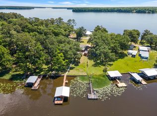 8 Flournoy Trl, Quincy, FL 32351