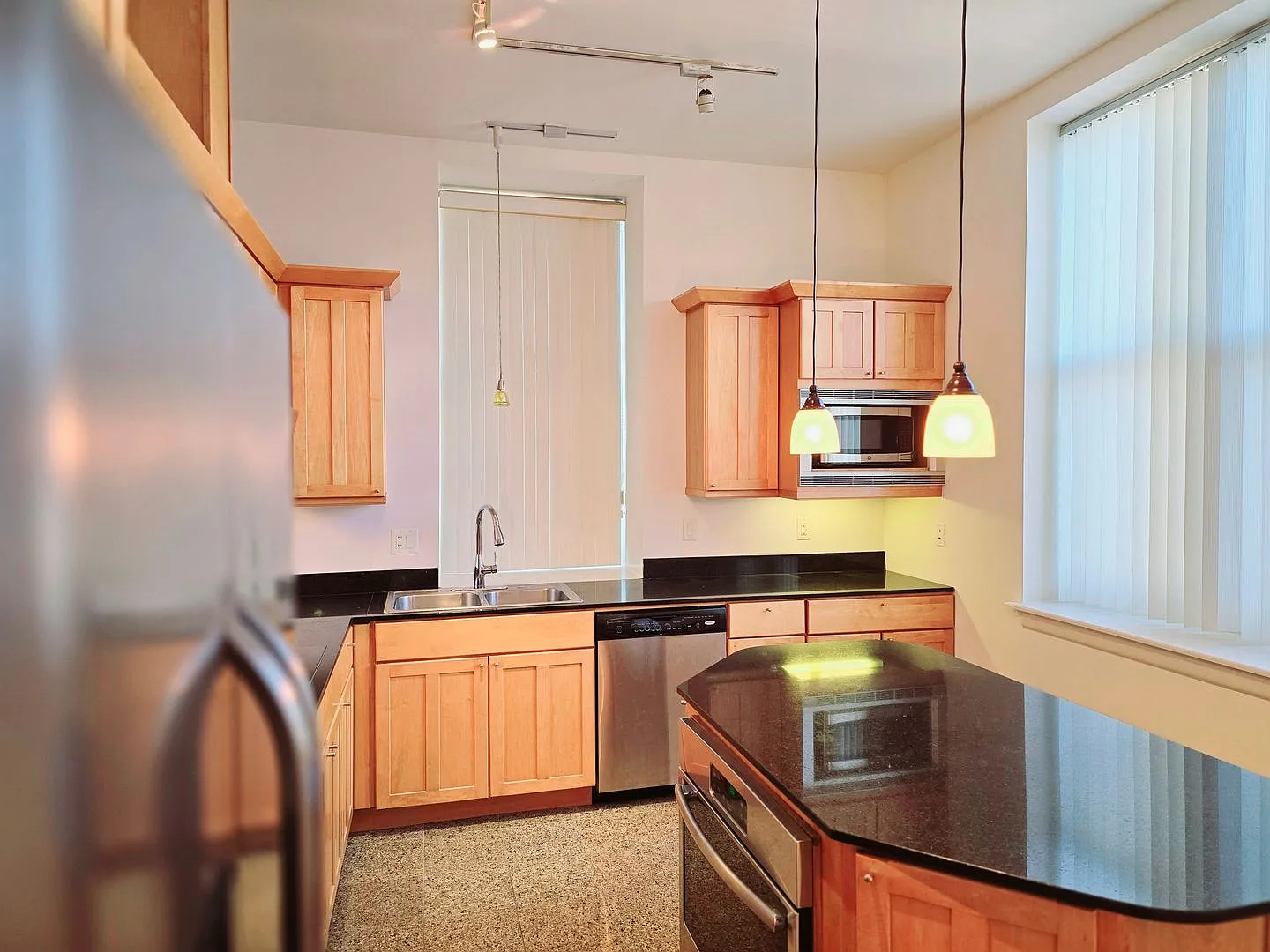 Lister Building At Olive & Taylor - Luxury Living In Central West End — Photo 3