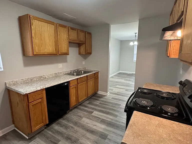 1825 Horizon Ln — Photo 11