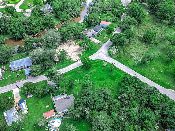 4th image of 335 & 339 Treasure Dr Lot 28-29-19