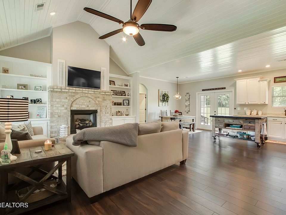 18474 Martel Rd, Lenoir City, TN 37772 Zillow