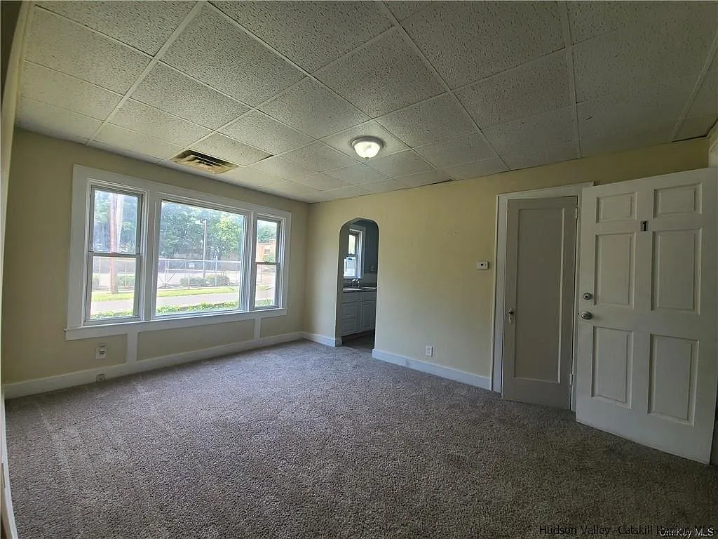 2 bed, $1,550 — Photo 2