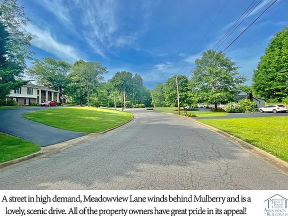 4th image of 1616 Meadowview Ln