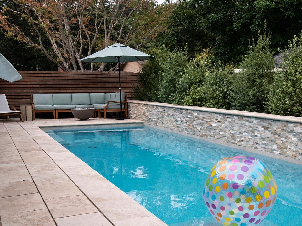 Solar heated pool for your enjoyment May through October. Teak outdoor furniture with Sunbrella cushions. Adjustable chaise lounges. Tilting Sunbrella umbrellas.