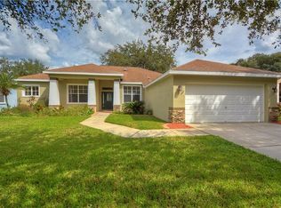 1113 Lumsden Trace Cir, Valrico, FL 33594