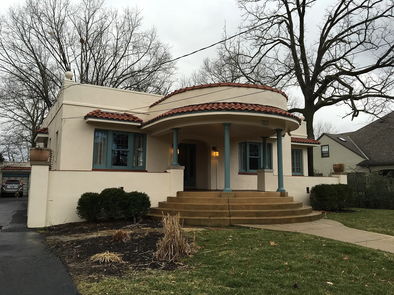 2265 Bryden Rd photo 1