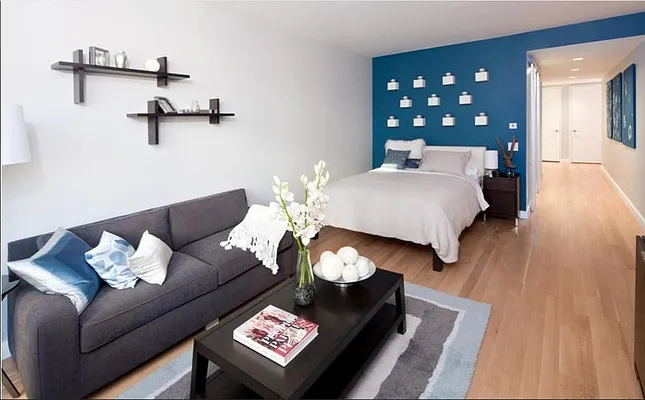 Rented by Compass | media 12