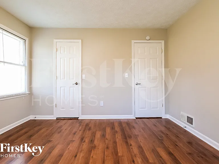 600 Inglenook Dr — Photo 11