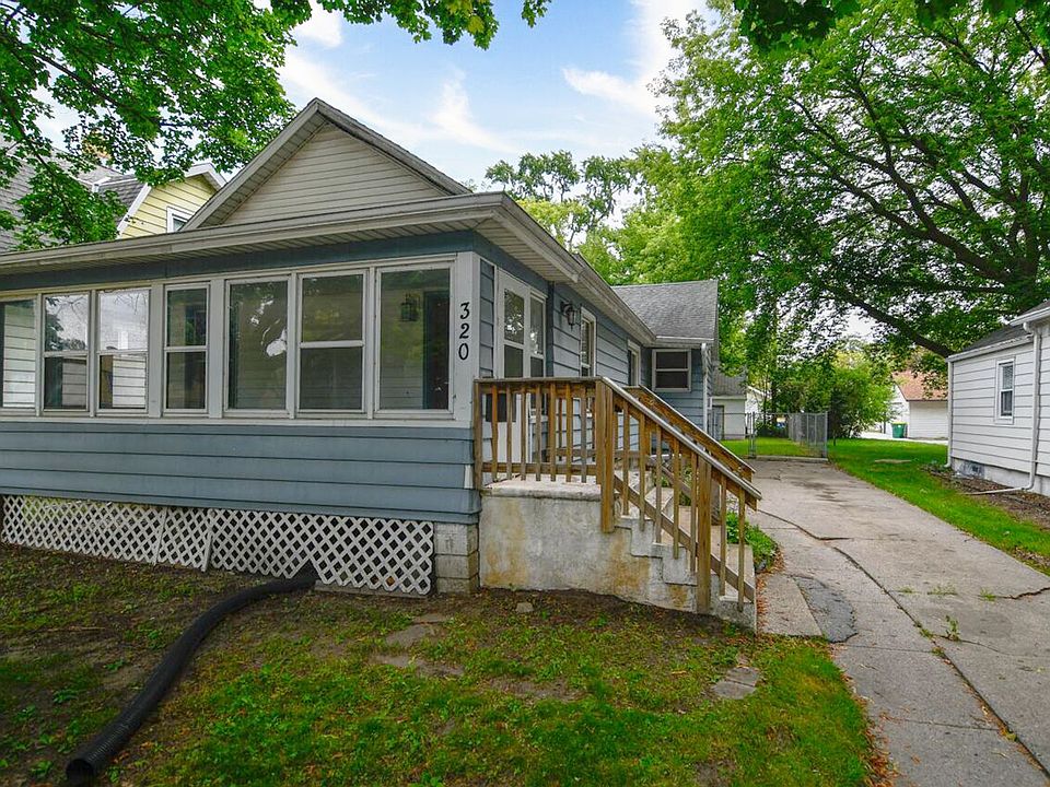 1st image of 320 N Ashland Ave