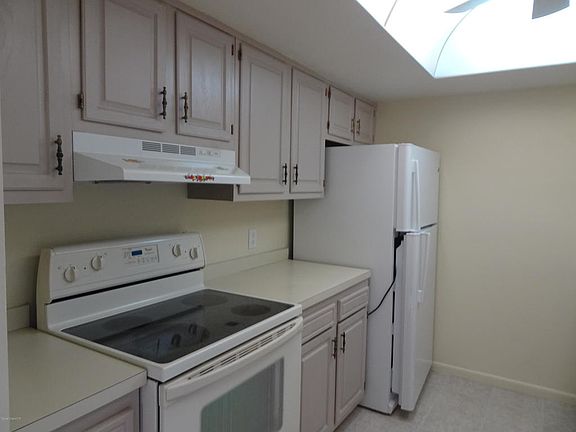 2nd image of 3056 Finsterwald Dr #3056