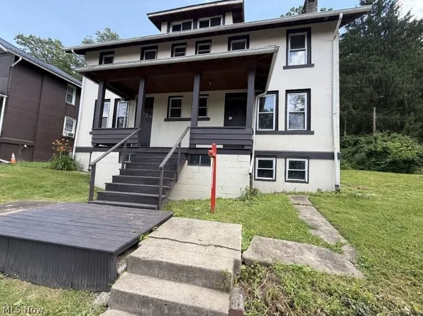 468 Hill St, Beech Bottom, WV 26030