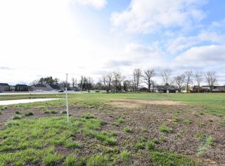 8841 Dahlia Ct, Evansville, IN 47725