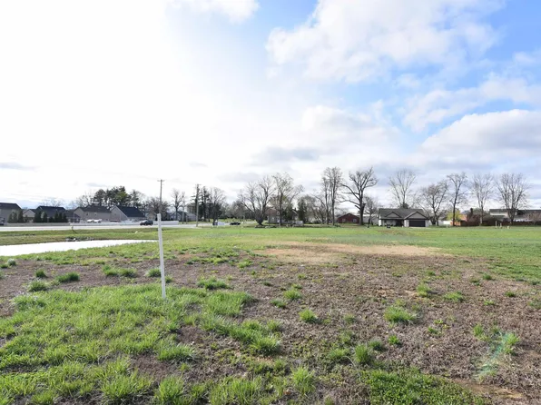 8841 Dahlia Ct, Evansville, IN 47725