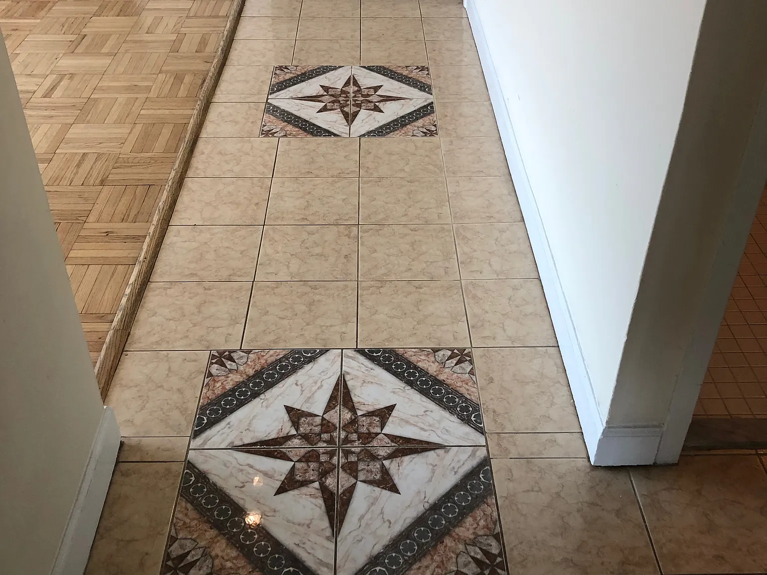 2 bed, 884 sqft, $3,000 — Photo 2