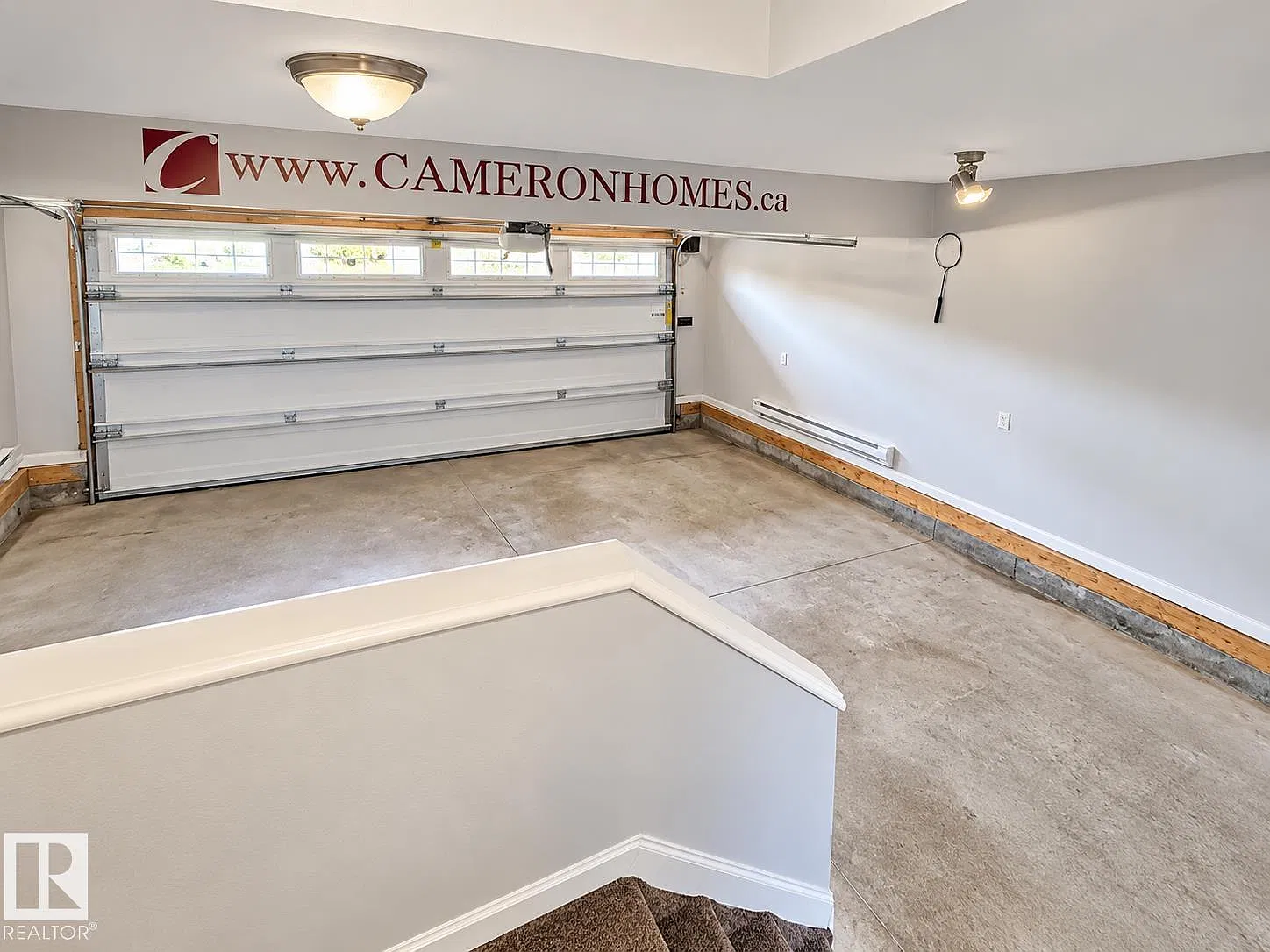 3 bed, 2.5 bath, 2286 sqft, $2,800 — Photo 2
