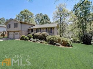 6788 Vic Ar Rd, Doraville, GA 30360