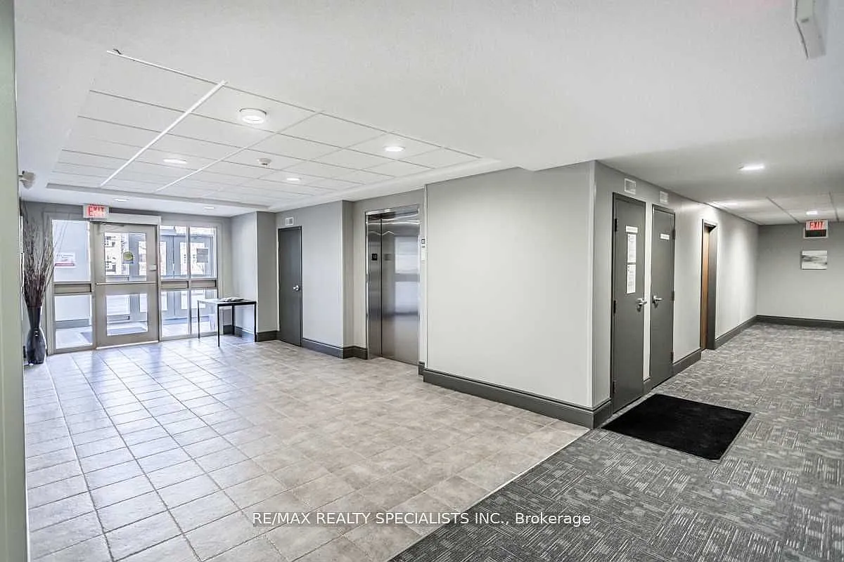 1 bed, $2,300 — Photo 4