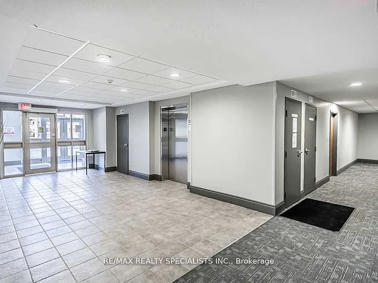 4016 Kilmer Dr #112 — Photo 4