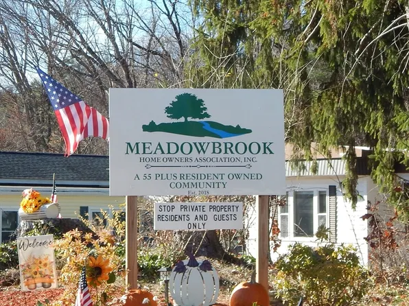 2 Drew Cir, Hudson, MA 01749