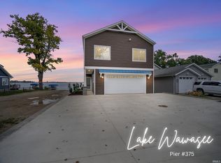 8764 E Hatchery Rd, Syracuse, IN 46567