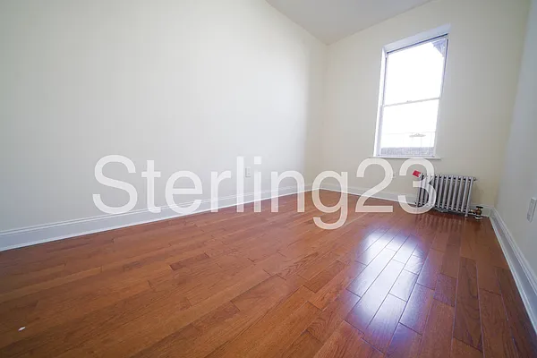 Rented by Sterling Realty Solution Inc | media 3