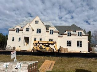 7691 Manderley Dr, Oak Ridge, NC 27310