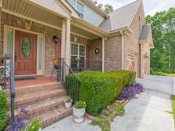 5th image of 2589 Oakberry Dr